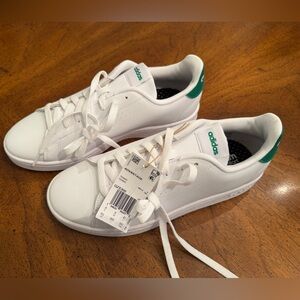 adidas Advantage, size 8.5, new with tags!